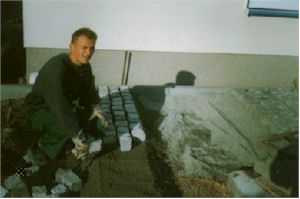Pflastermaik7.jpg (11050 Byte)